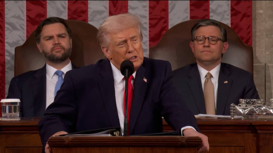 لن أسمح بحدوث ذلك قط".. ترامب يوجه تحذيرًا شديد اللهجة لإيران بشأن الأسلحة النووية