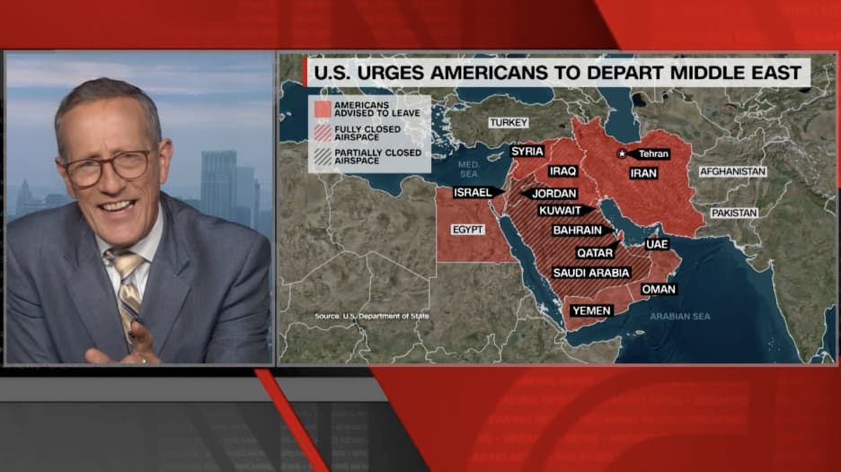 لماذا يصعب على الأجانب مغادرة منطقة الشرق الأوسط؟ ريتشارد كويست يشرح