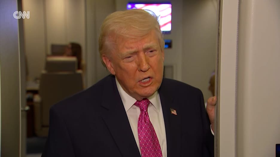 ترامب: نتعامل الآن مع أشخاص "أكثر عقلانية" في إيران نحو اتفاق.. وتم تغيير النظام