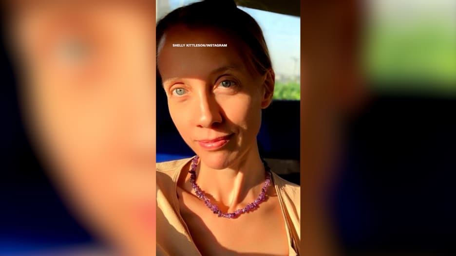 إنذارها مسبقا لم يُوقف الخطر.. إليكم التفاصيل اختطاف صحفية أمريكية في بغداد