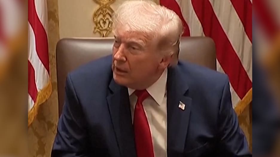 بكلمات "بذيئة".. ترامب يهدد إيران مطالبا إياها بفتح مضيق هرمز