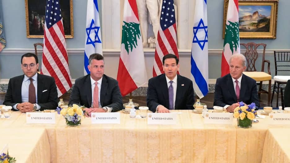 ترامب يعلن وقف إطلاق النار بين إسرائيل ولبنان.. مراسل CNN ينقل لكم التفاصيل