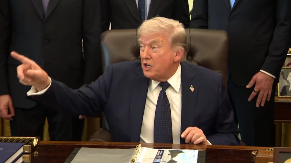 "يا لك من عار".. ترامب يغضب على صحفيين ويوبخهم واحدًا تلو الآخر بسبب أسئلة حول إيران