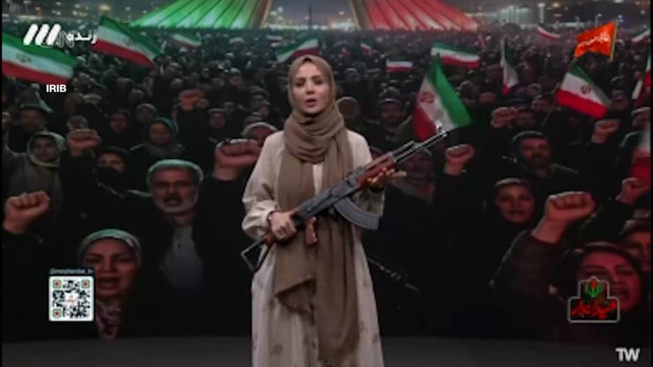 إيران تدعو شعبها للتسلح وسط تهديدات ترامب.. شاهد ما وثقته CNN من قلب البلاد