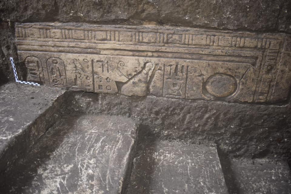 اكتشاف أدوات مستخدمة في طقوس دينية بمعبد أثري شمال مصر