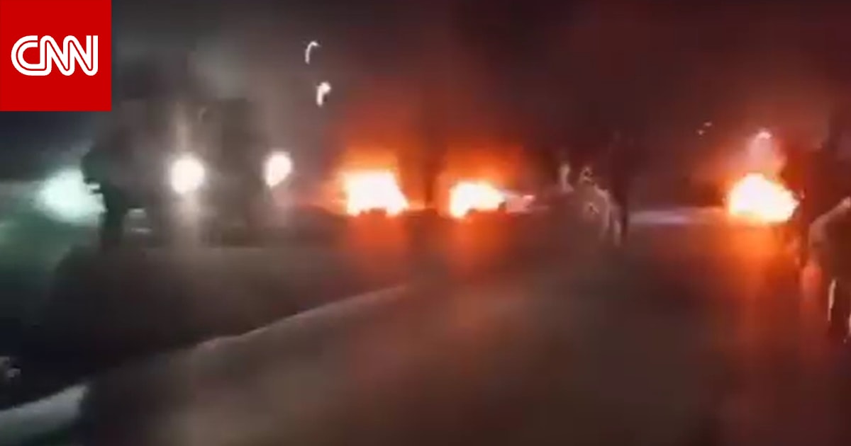 سوريا: فيديو متداول لـ"انشقاق قوات من قسد وانضمامها إلى العشائر".. ما حقيقته؟