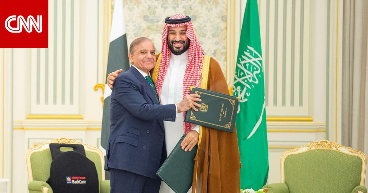 توقيع اتفاقية دفاعية بين السعودية وباكستان بحضور محمد بن سلمان وشهباز شريف