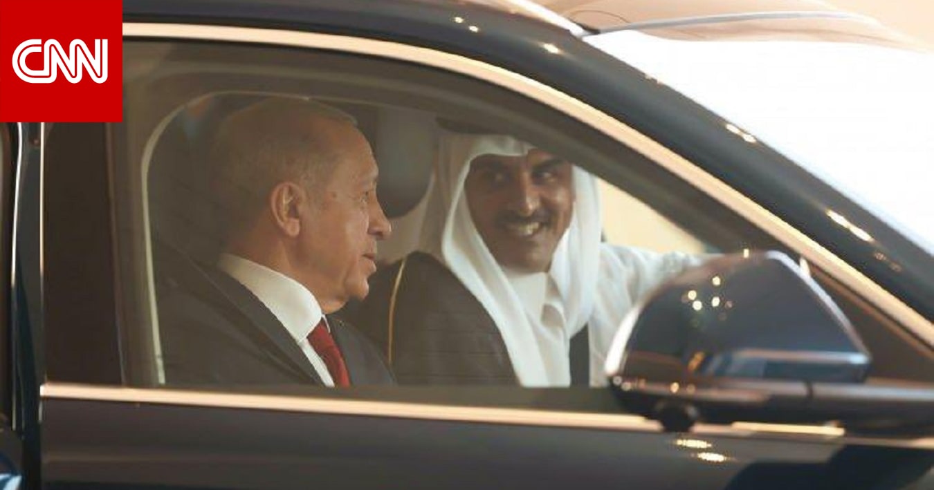 Turkish President Erdogan Presents Sheikh Tamim with Turkish-Made Electric Car