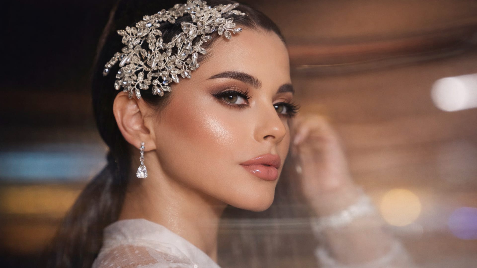 في موسم الأعراس.. كيف تحافظ العروس على مكياج ثابت لأكثر من 12 ساعة؟