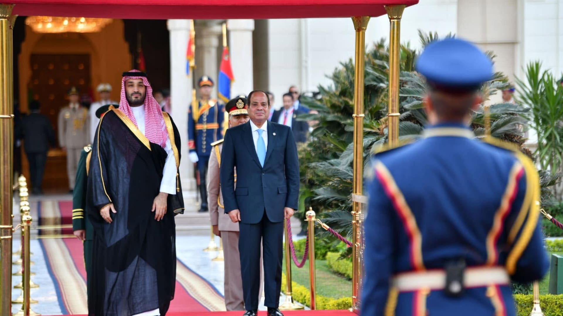 مصر: جلسة طارئة للبرلمان الأحد بعد طلب السيسي تفويضًا لدعم السعودية