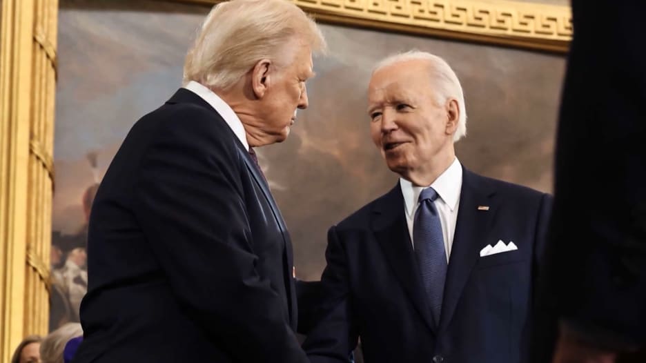 ألغى تصاريحه الأمنية.. هل انتقم ترامب من بايدن بنفس الطريقة بعد 4 سنوات؟