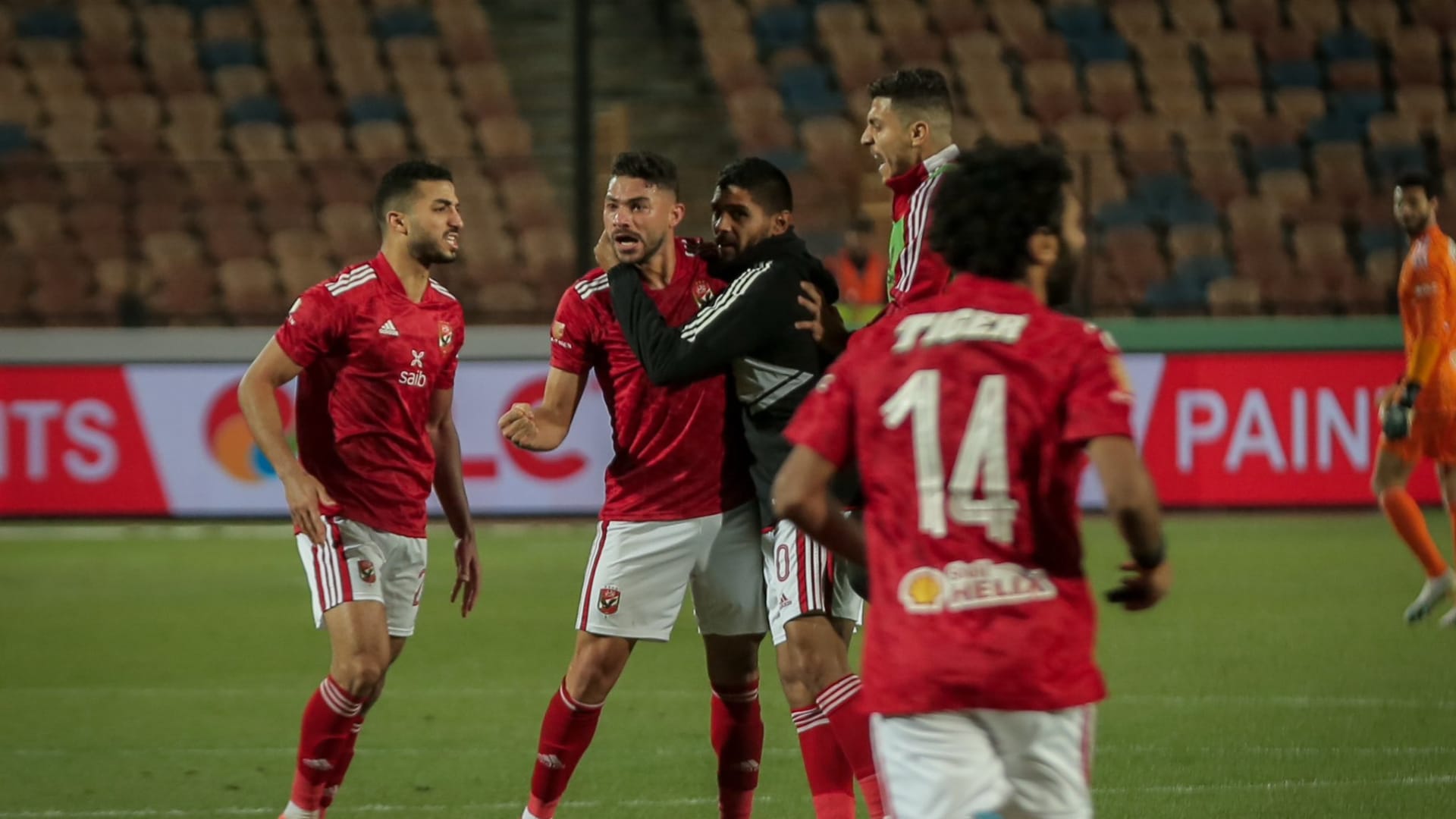 كأس مصر: الأهلي يظفر باللقب الـ 38 بعد لعب 120 دقيقة.. وإشادات باللاعب مروان عطية