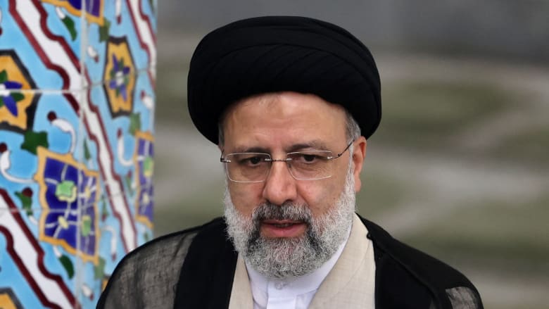 وسائل إعلام إيرانية: لا ناجين في موقع تحطم مروحية رئيس البلاد
