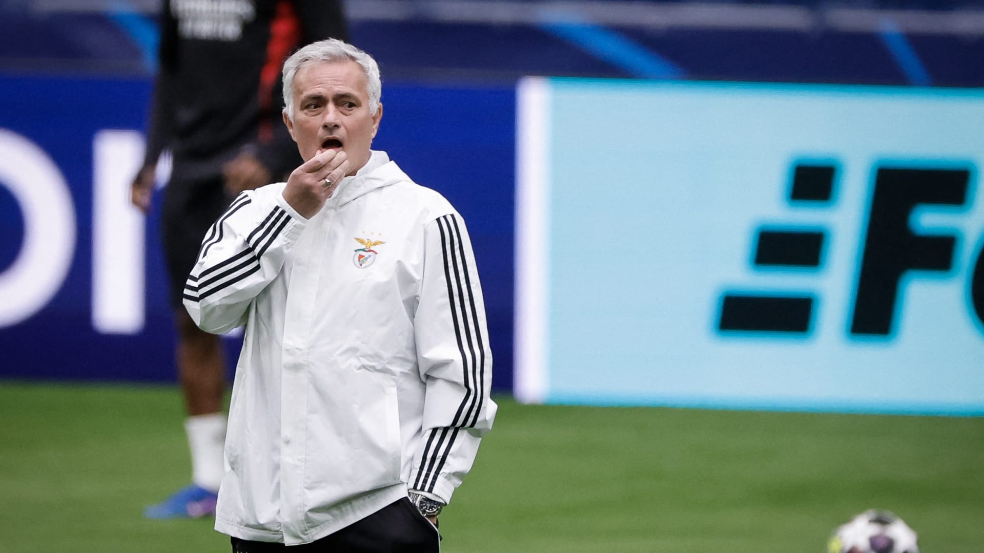 مورينيو يوضّح حقيقة عودته لتدريب ريال مدريد