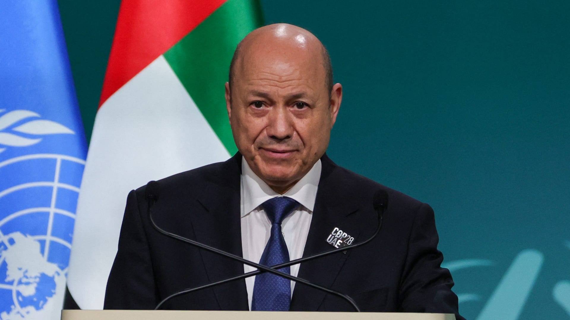 اليمن: رشاد العليمي يعلن تشكيل لجنة عسكرية عليا تحت قيادة "التحالف".. ما هي مهامها؟