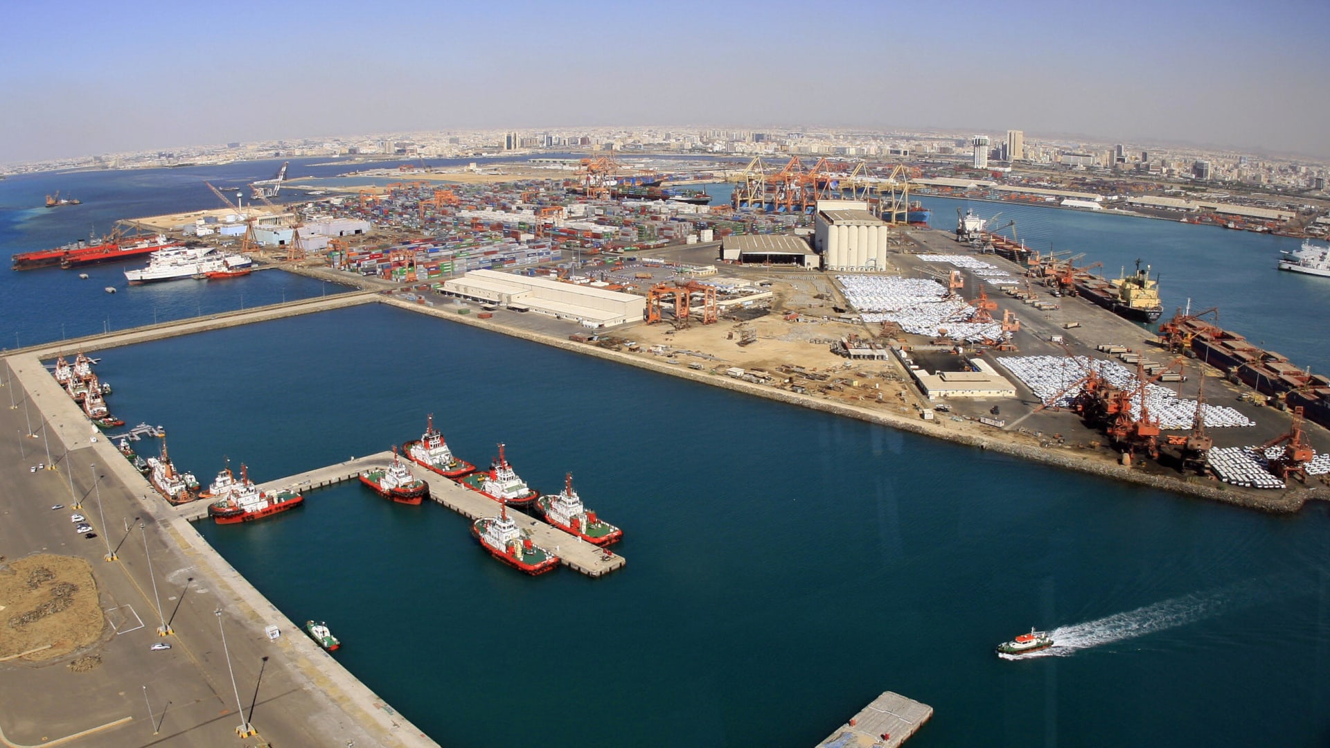 صورة أرشيفية لميناء جدة الإسلامي