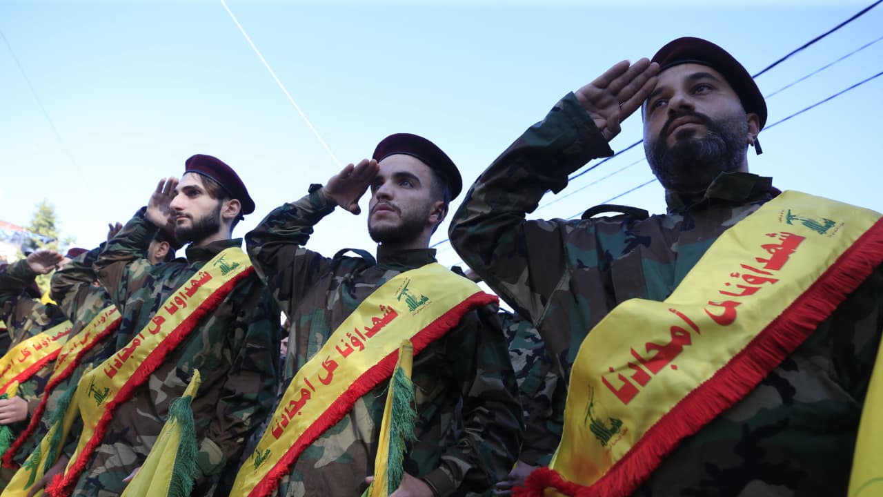 إسرائيل بعد مقتل قيادي بارز في "حزب الله": سنلاحقهم في أي مكان