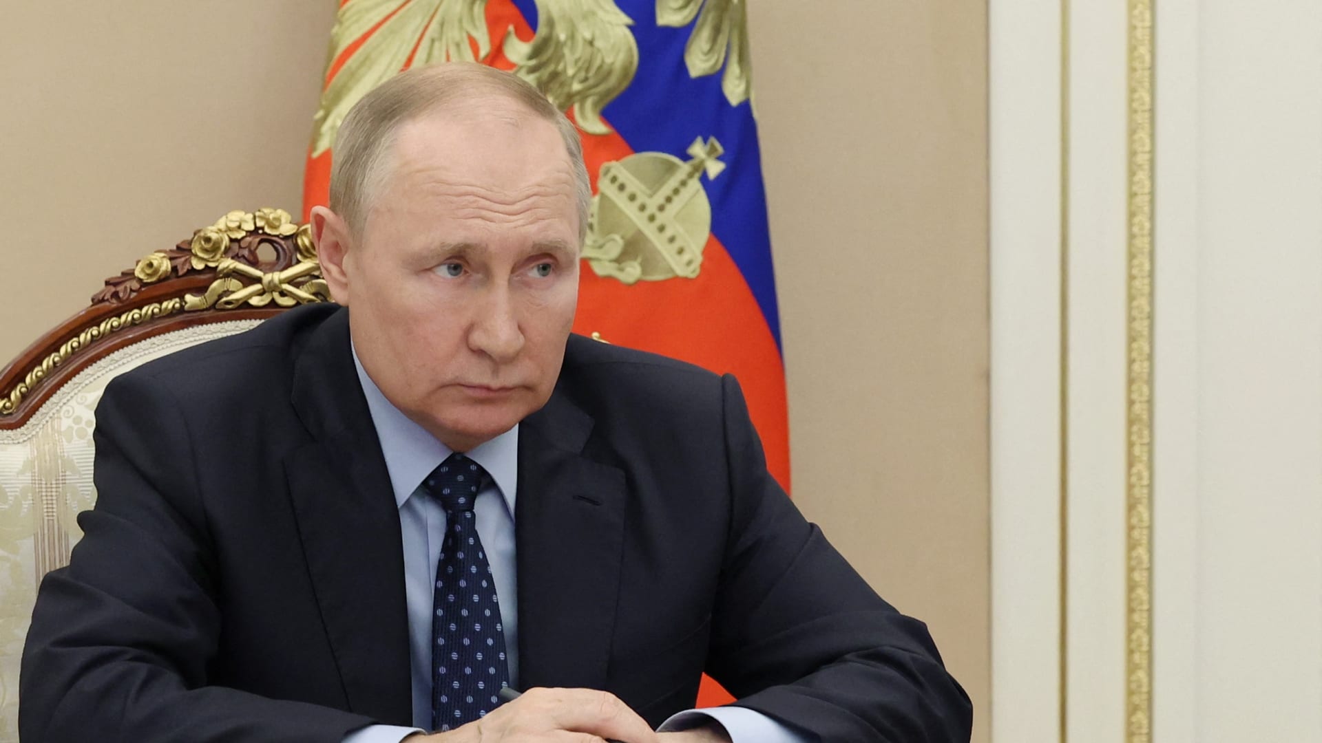 بوتين يحث شركات الطاقة الروسية على الاستعداد لعقوبات أوروبية