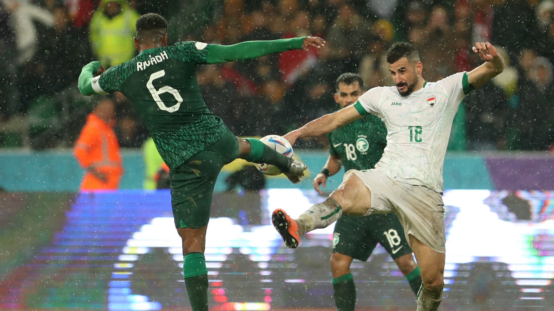 السعودية تواجه العراق في هذا الموعد.. برأيك من سيتأهل إلى كأس العالم 2026؟