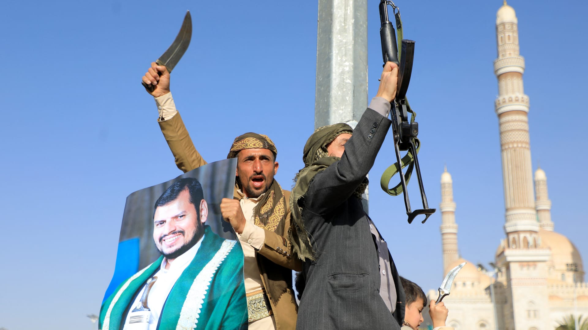 إدارة بايدن تهدد بـ"مزيد من الإجراءات" ضد الحوثيين.. وخبراء: قد تشمل إيران