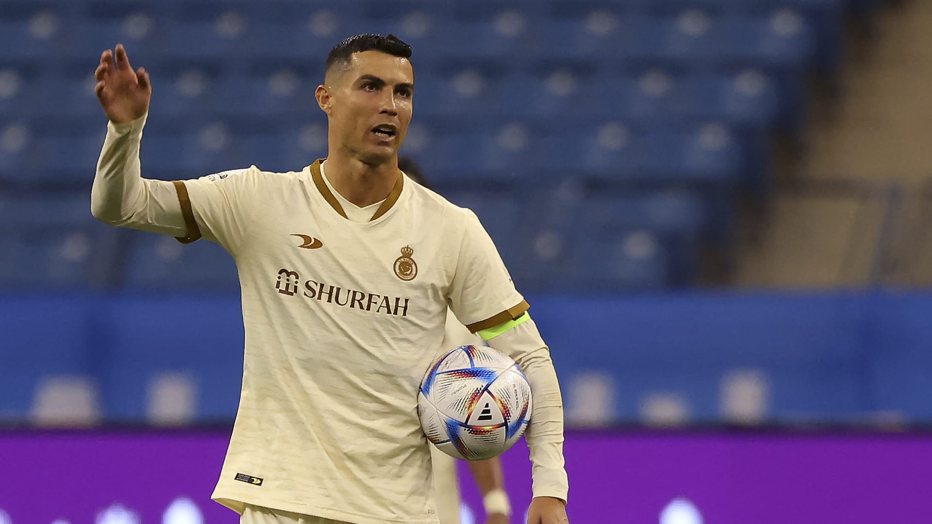 كريستيانو رونالدو مُشيداً بالدوري السعودي: سيكون ضمن أفضل 5 دوريات حول العالم
