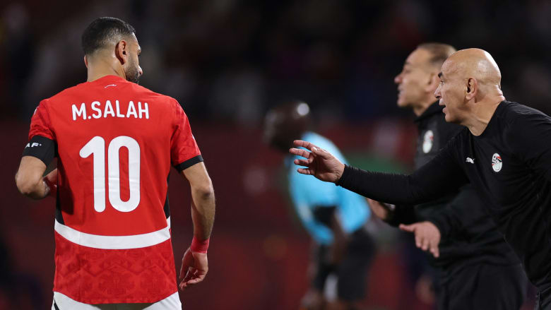 حسام حسن ينصح محمد صلاح باللعب في الدوري السعودي.. إليك ما قاله