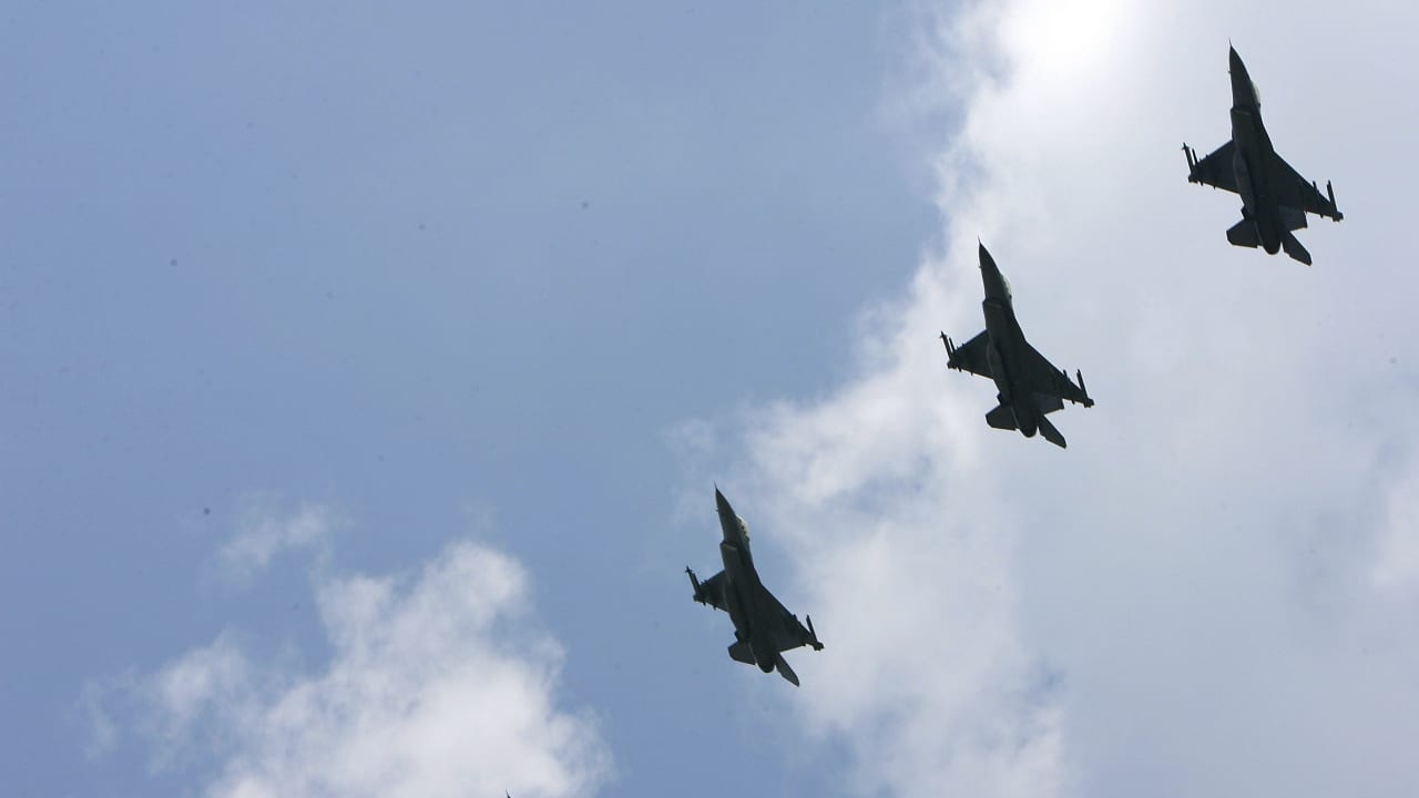 روسيا تحذر من تزويد أوكرانيا بمقاتلات F-16: قرار يدفع كييف إلى الهاوية