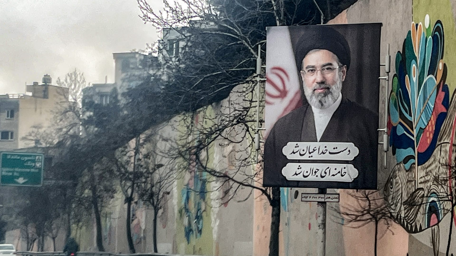 رسالة لمرشد إيران عن "جيراننا في الخليج" والأطراف الأجنبية