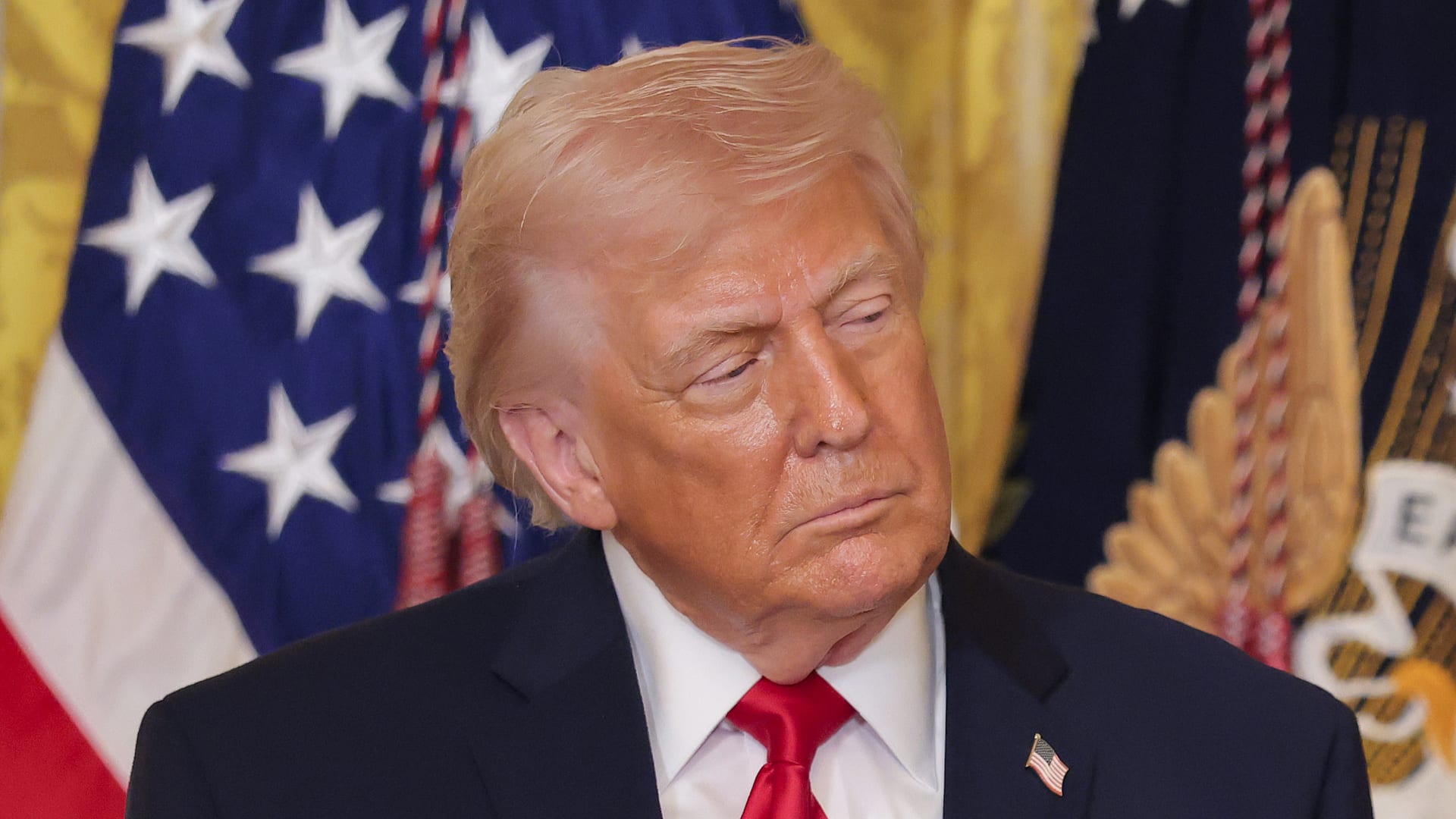 ترامب: سنرافق ناقلات النفط في مضيق هرمز "إذا احتجنا لذلك".. وسنضرب إيران بقوة الأسبوع المقبل