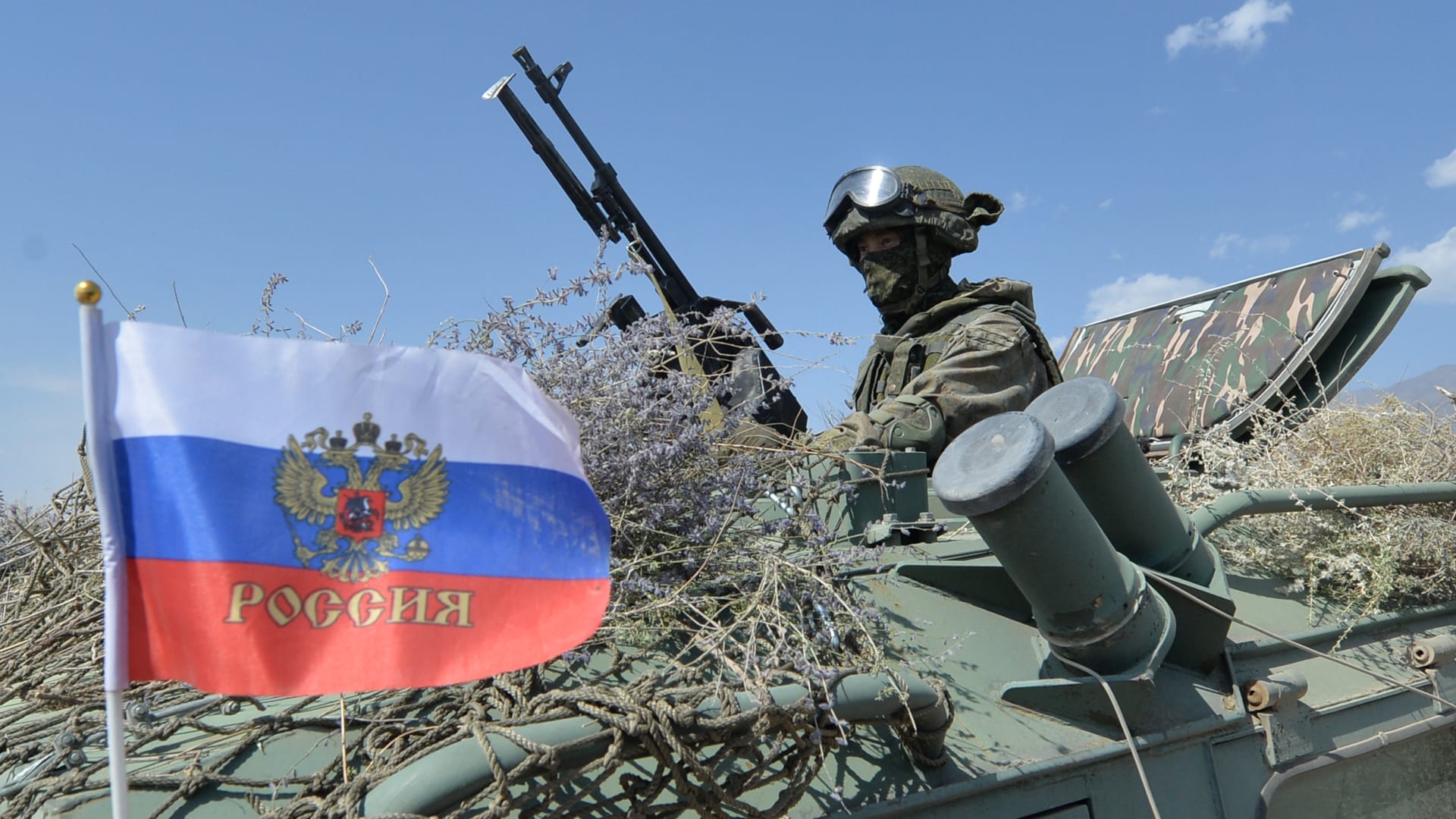 "الأكثر تدريبًا واحترافًا".. الجيش الروسي ينشر قوات النخبة قرب حدود أوكرانيا