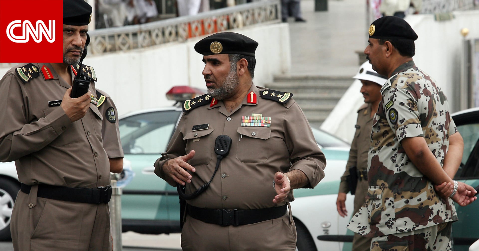 السعودية.. فيديو لاستخدام طائرات "الدرون" لرصد مخالفي أنظمة الحج واعتقال مواطنين