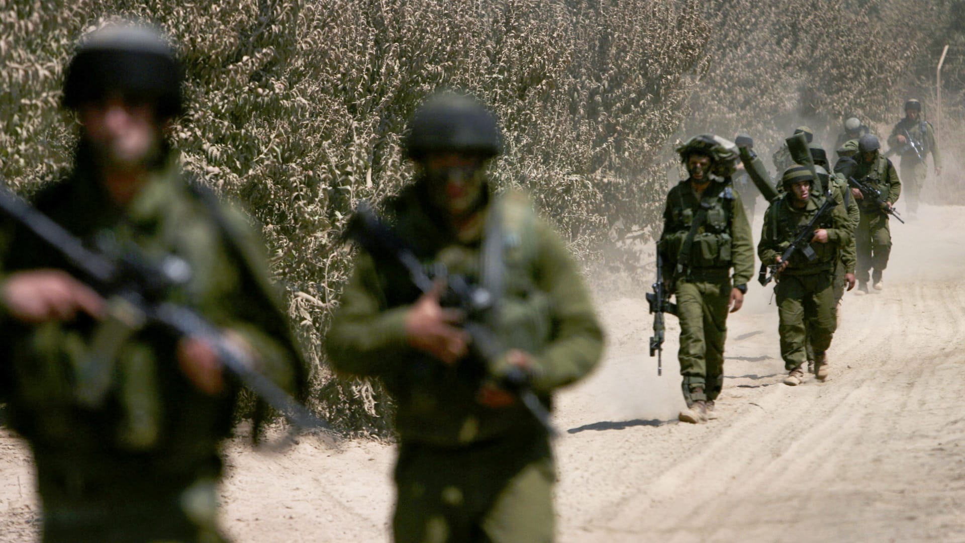 مقتل صحفية فلسطينية برصاصة "اخترقت صدرها" الجيش الإسرائيلي.. وأدرعي: مخربة كانت تحمل سكينا