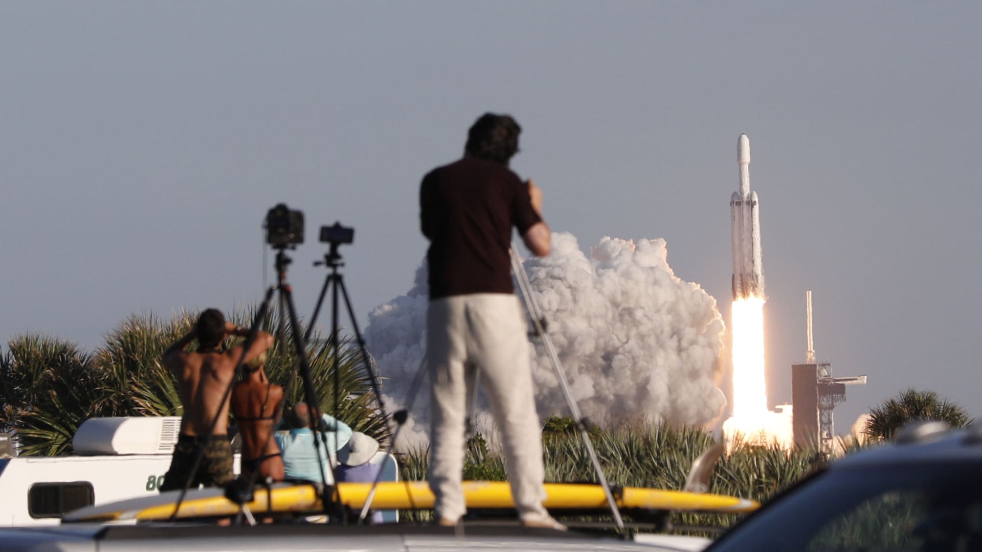 ريانة برناوي.. السعودية تعود إلى المحطة الدولية بـ"أول رائدة فضاء" 