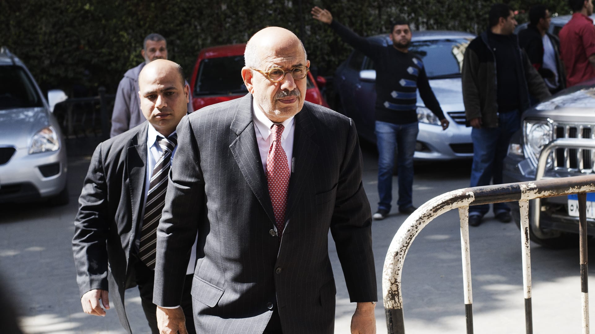 تسجيل جديد لمرسي وخيرت الشاطر حول طلب مزعوم لمحمد البرادعي لتعيينه رئيسا للوزراء: "اتصل مرتين في يوم"