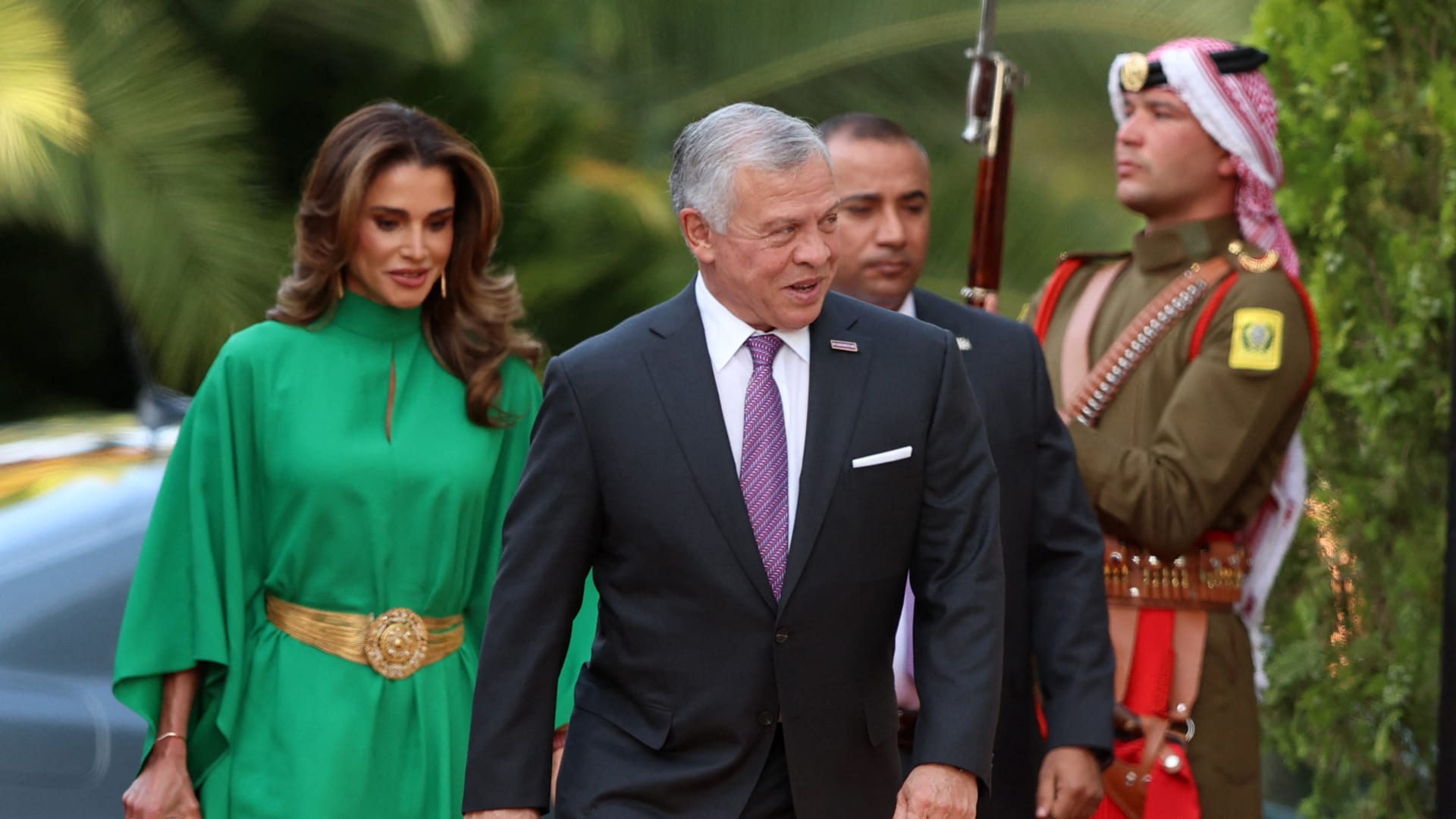 "رفعتوا راسنا".. الملك عبدالله والملكة رانيا بعد تأهل منتخب الأردن لنهائي كأس آسيا 1 "رفعتوا راسنا".. الملك عبدالله والملكة رانيا بعد تأهل منتخب الأردن لنهائي كأس آسيا