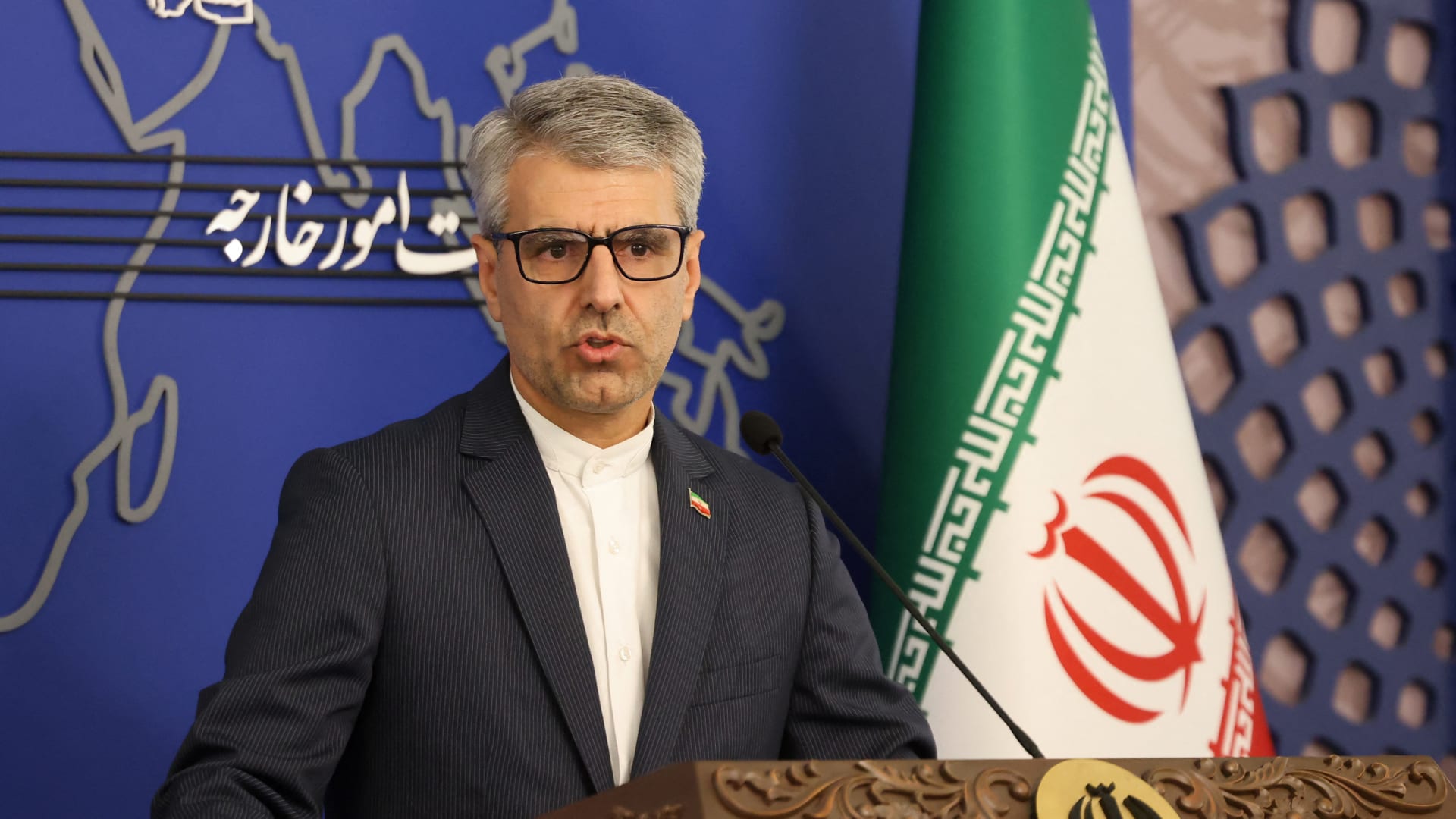 إيران: اكتمال خطط المحادثات النووية مع أمريكا وإعلان مكان انعقادها "قريبًا"