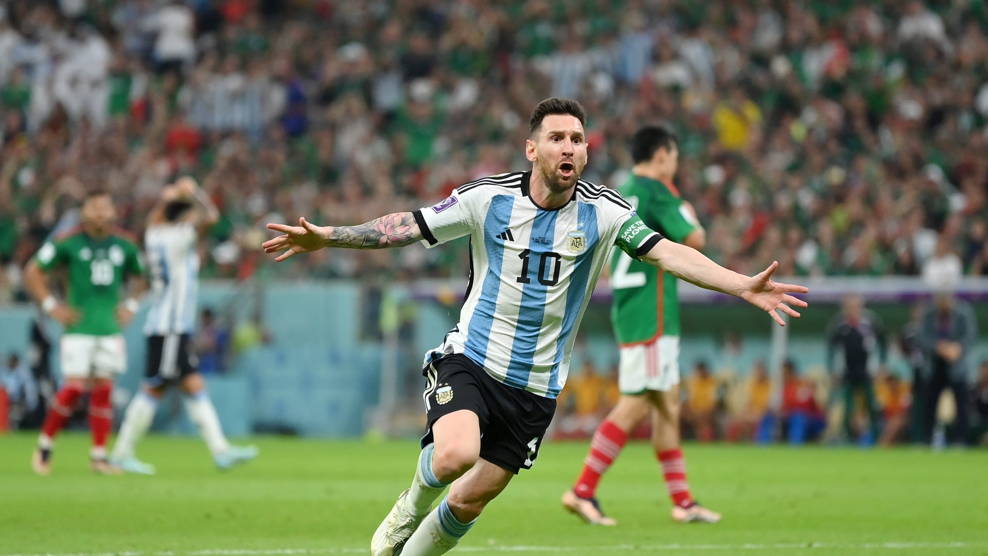 الأرجنتين تنعش آمالها في التأهل لدور الـ16 بفوزها على المكسيك