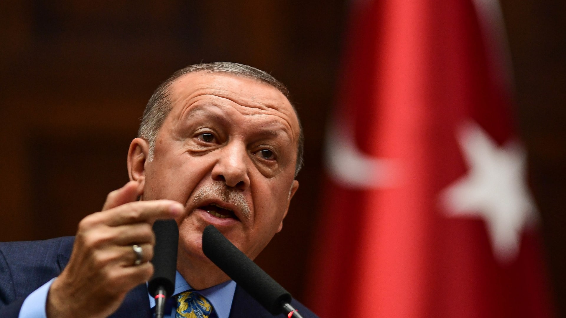 أردوغان يؤكد مواصلة خفض الفوائد: لن ندعها تسحق الشعب