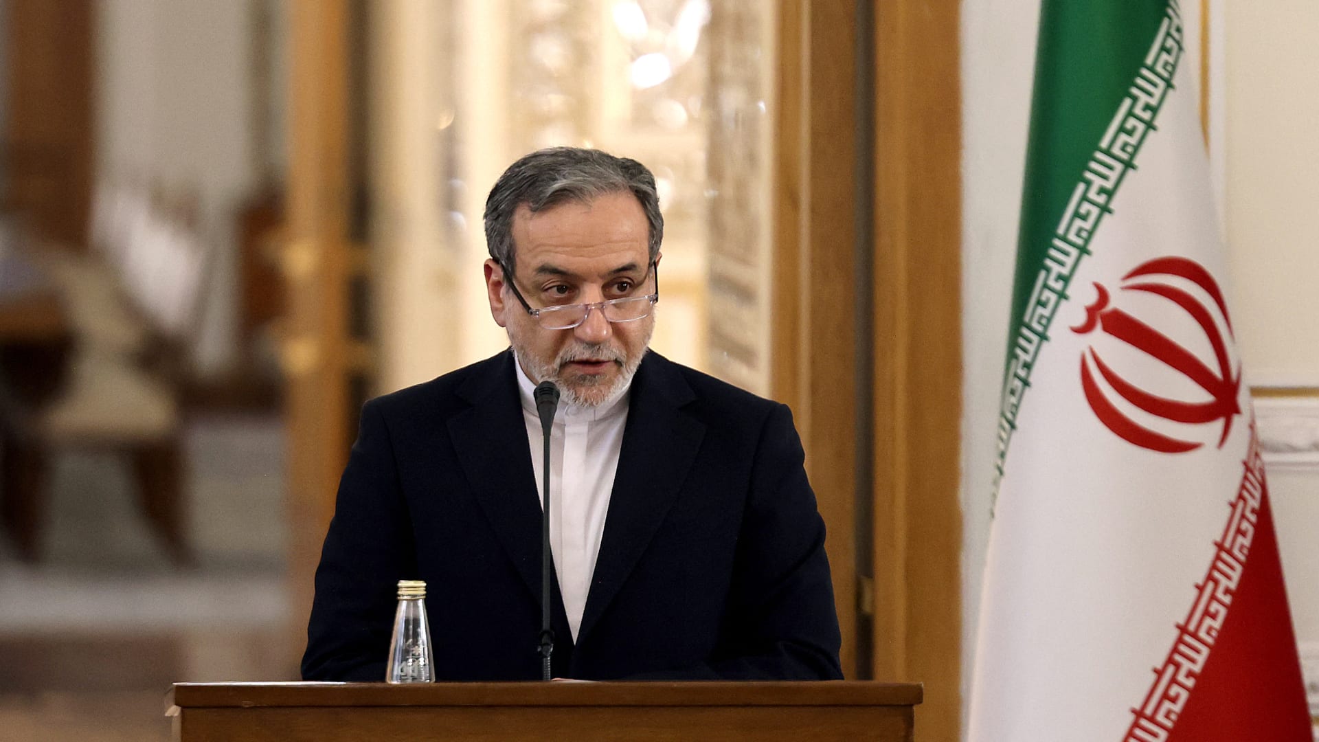 وزير الخارجية الإيراني: لا تواصل مع ويتكوف ولم نطلب التفاوض