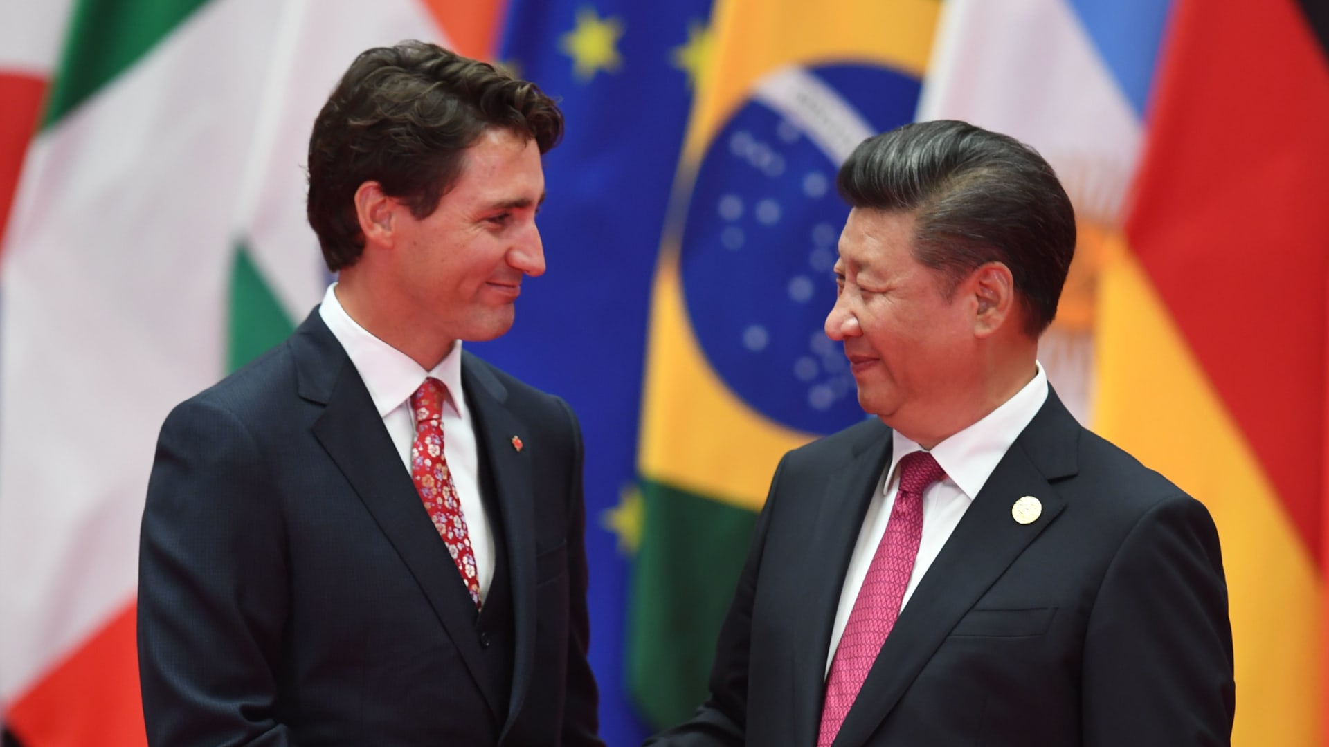 مواجهة كلامية بين شي جين بينغ ورئيس وزراء كندا: "كل ما قلناه تم تسريبه.. هذا غير لائق"