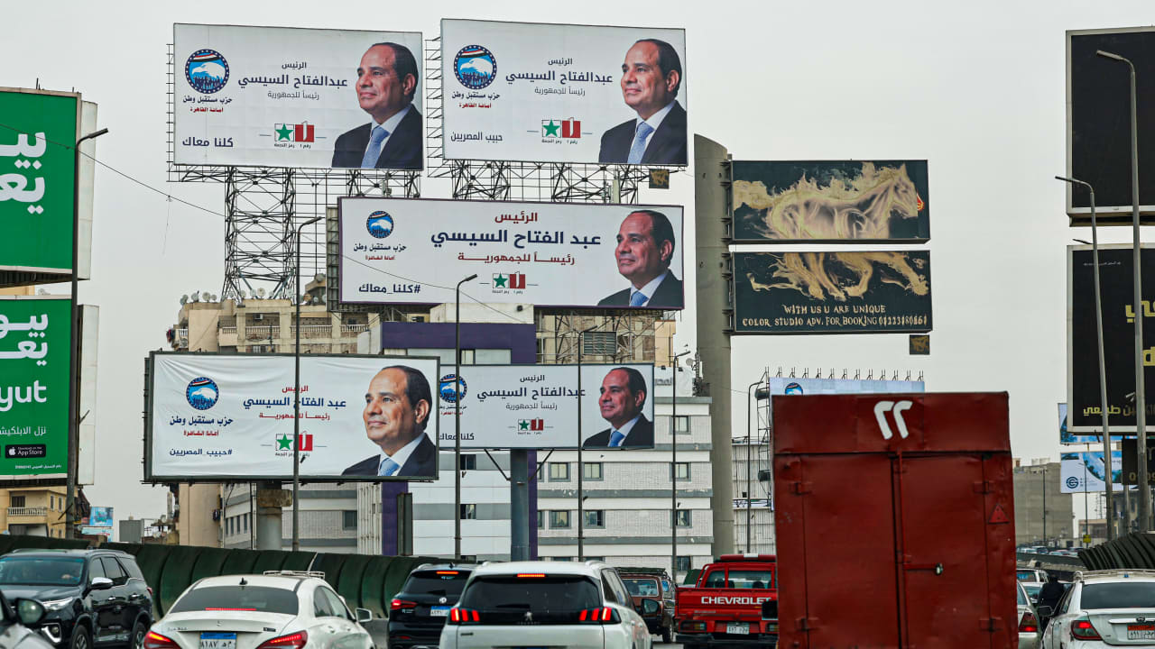 مصر.. كيف رأي سياسيون فوز السيسي ونسبة المشاركة في الانتخابات؟