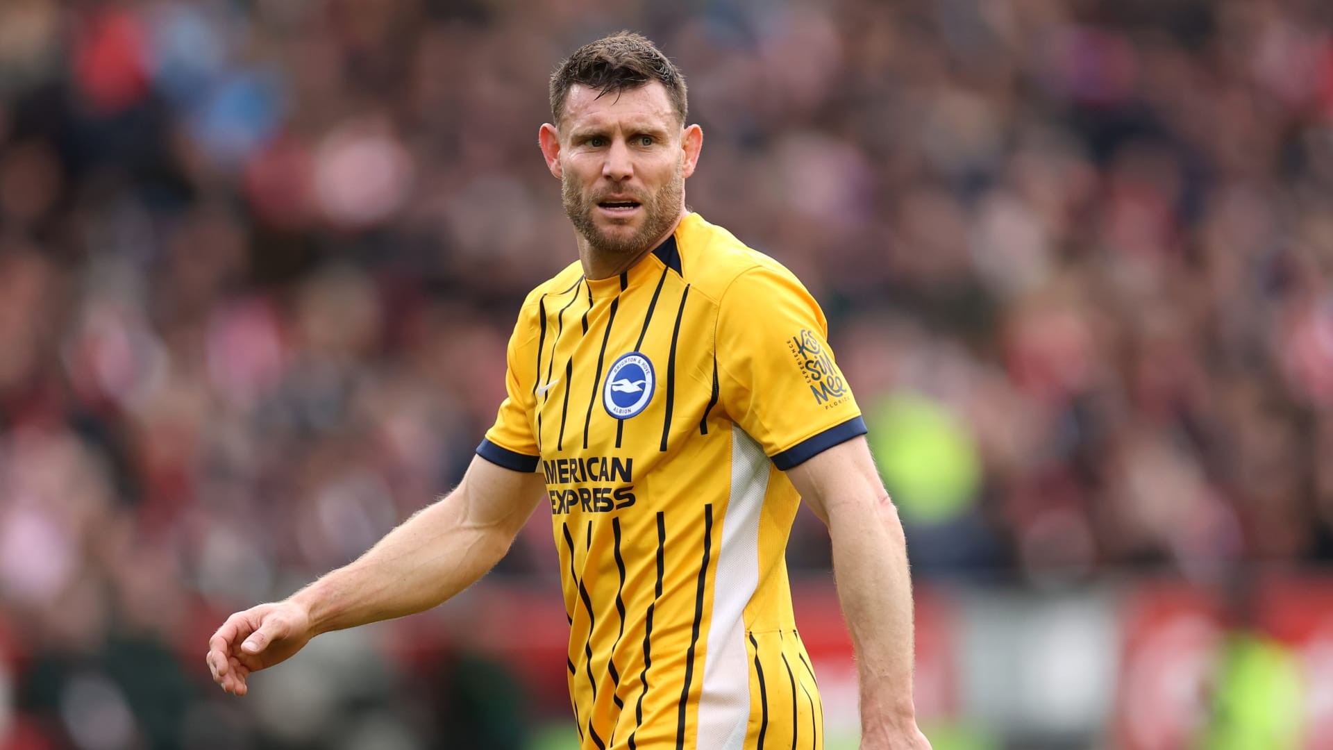 ارتدى حذاءً خاصًا بهذه المناسبة.. ميلنر يصبح أكثر اللاعبين مشاركة في البريميرليغ