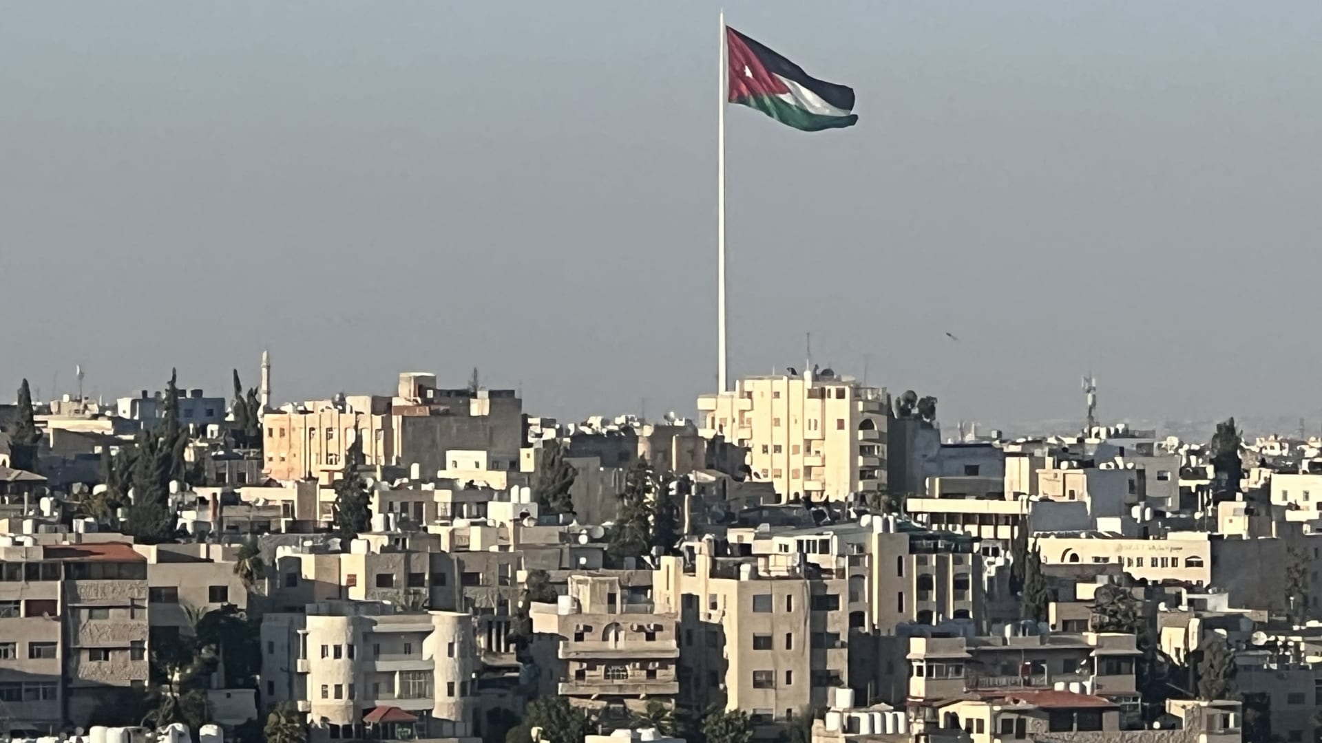 الأردن.. اضراب شامل للقطاع الخاص تضامنا مع غزة