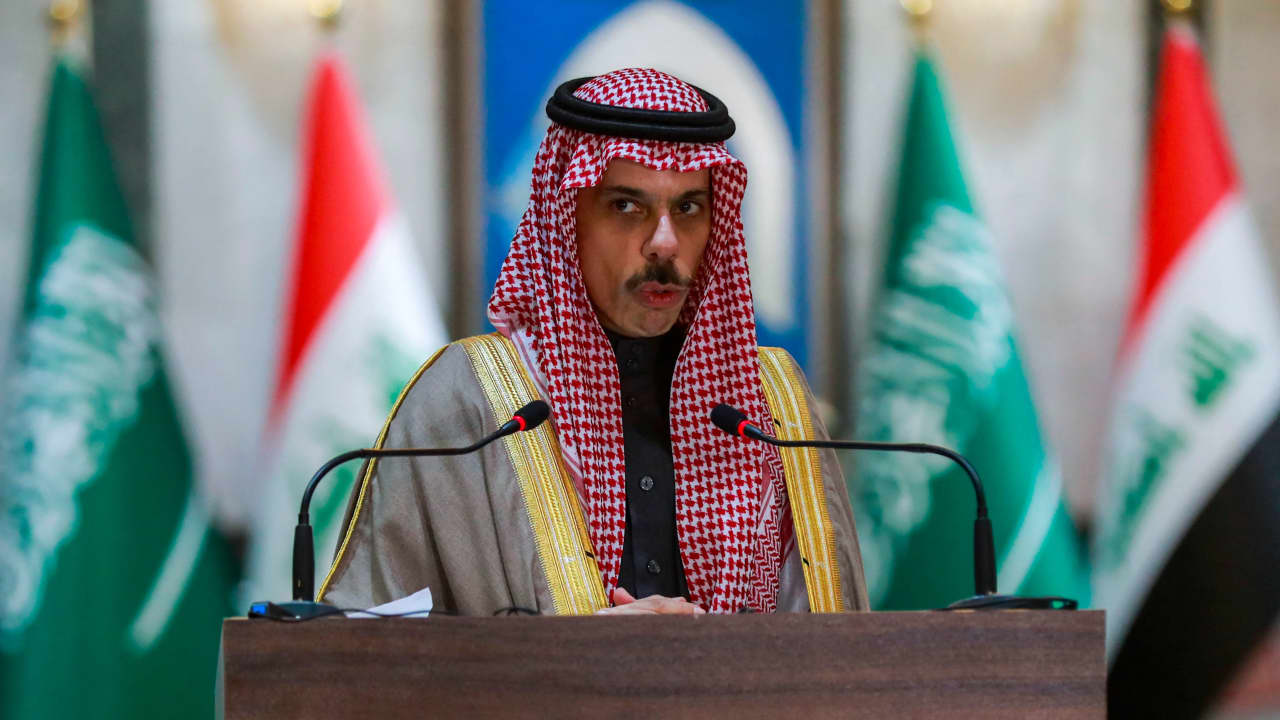 السعودية تستدعي سفيرة العراق وتسلمها مذكرة احتجاج بعد "هجمات انطلقت من أراضيه"