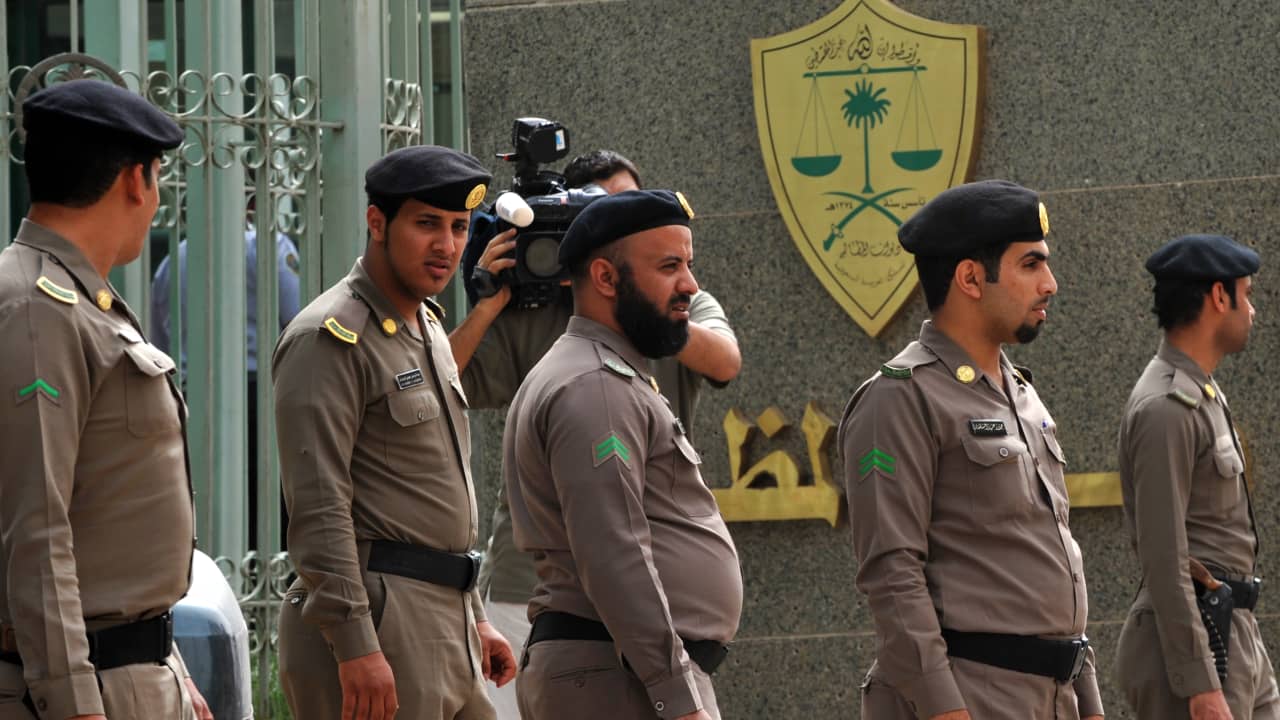 السعودية.. شرطة مكة تقبض على مواطن "أساء للذات الإلهية"