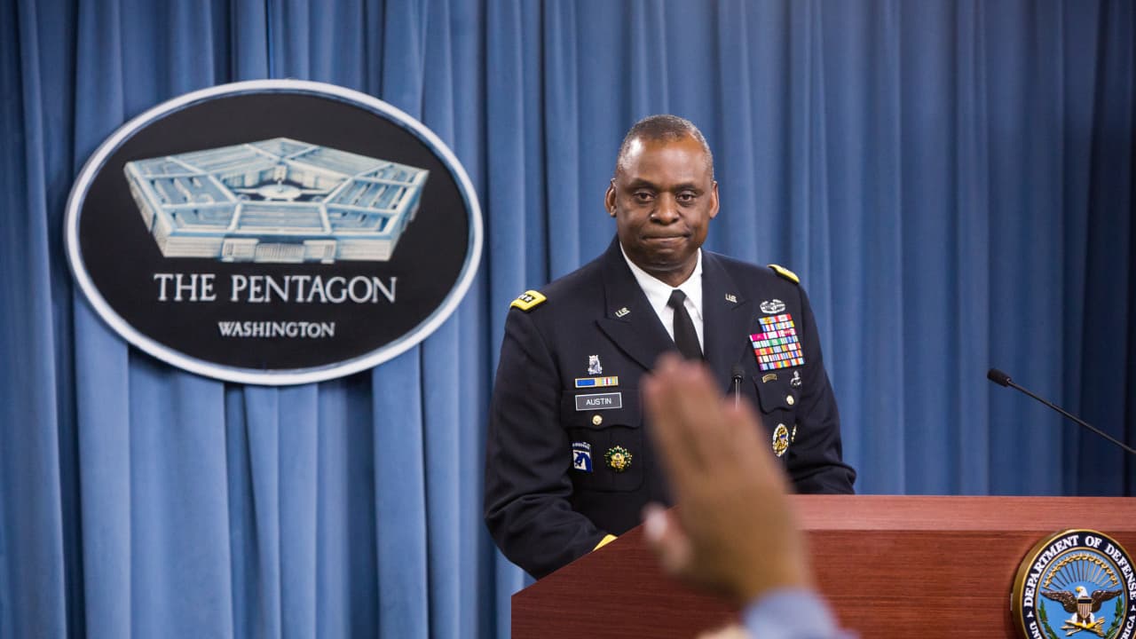مجلس الشيوخ يوافق على تعيين لويد أوستن أول وزير دفاع أمريكي من أصول إفريقية