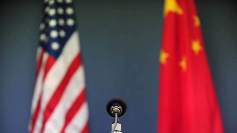 الصين تفرض عقوبات على اللجنة الدينية الأمريكية بسبب توترات شينجيانغ