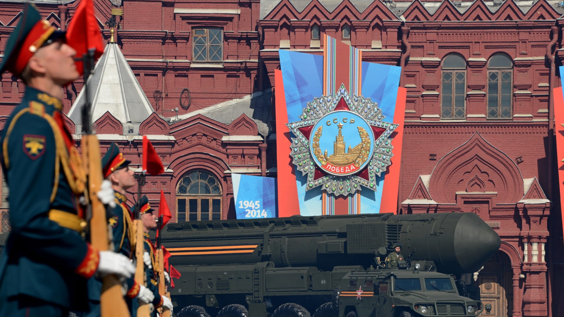 بايدن يحذر بوتين من العواقب إذا قرر استخدام أسلحة كيماوية أو نووية في أوكرانيا