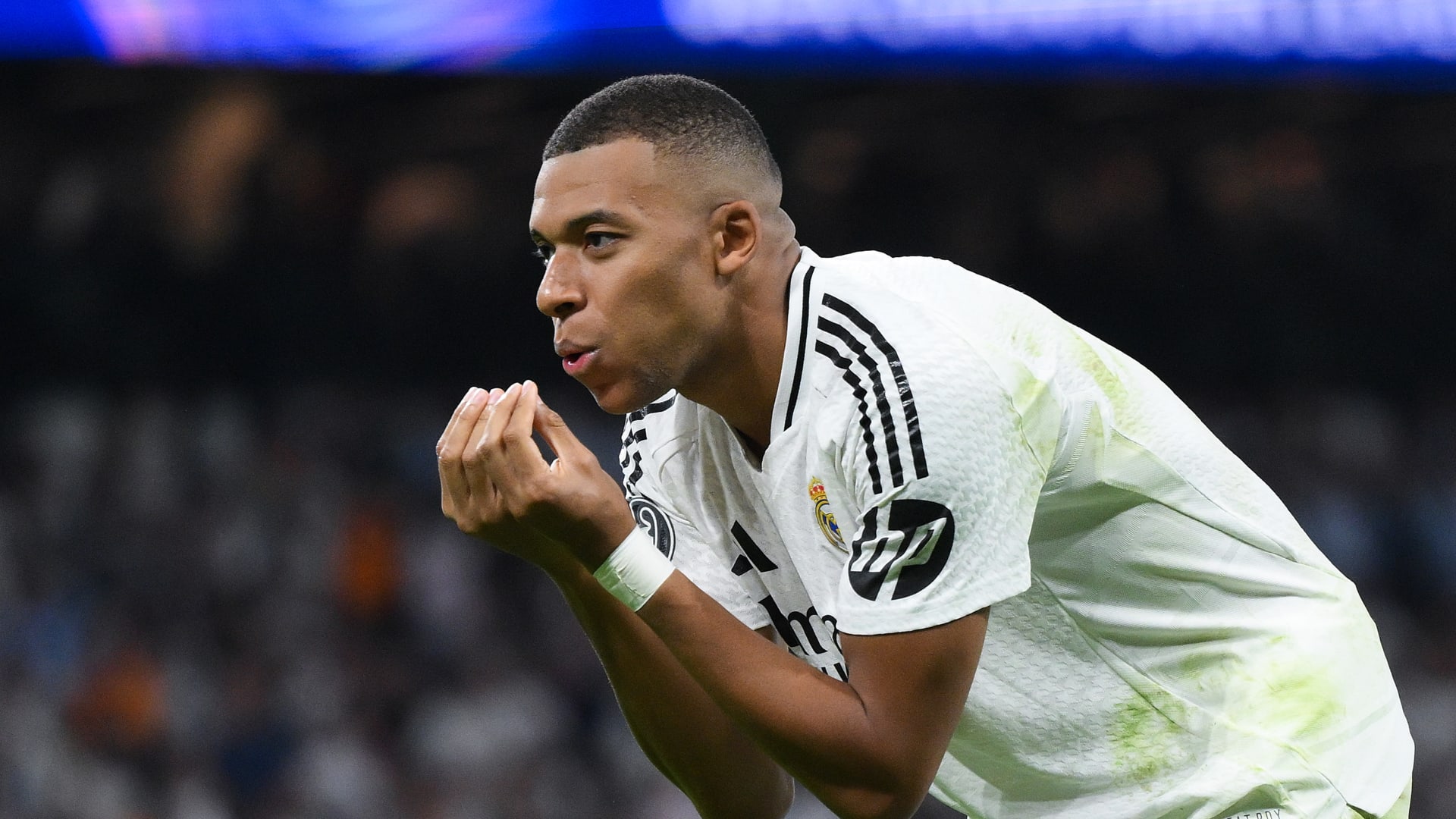 بعد تعرضه للإصابة مع ريال مدريد.. ما المباريات التي سيغيب عنها مبابي؟