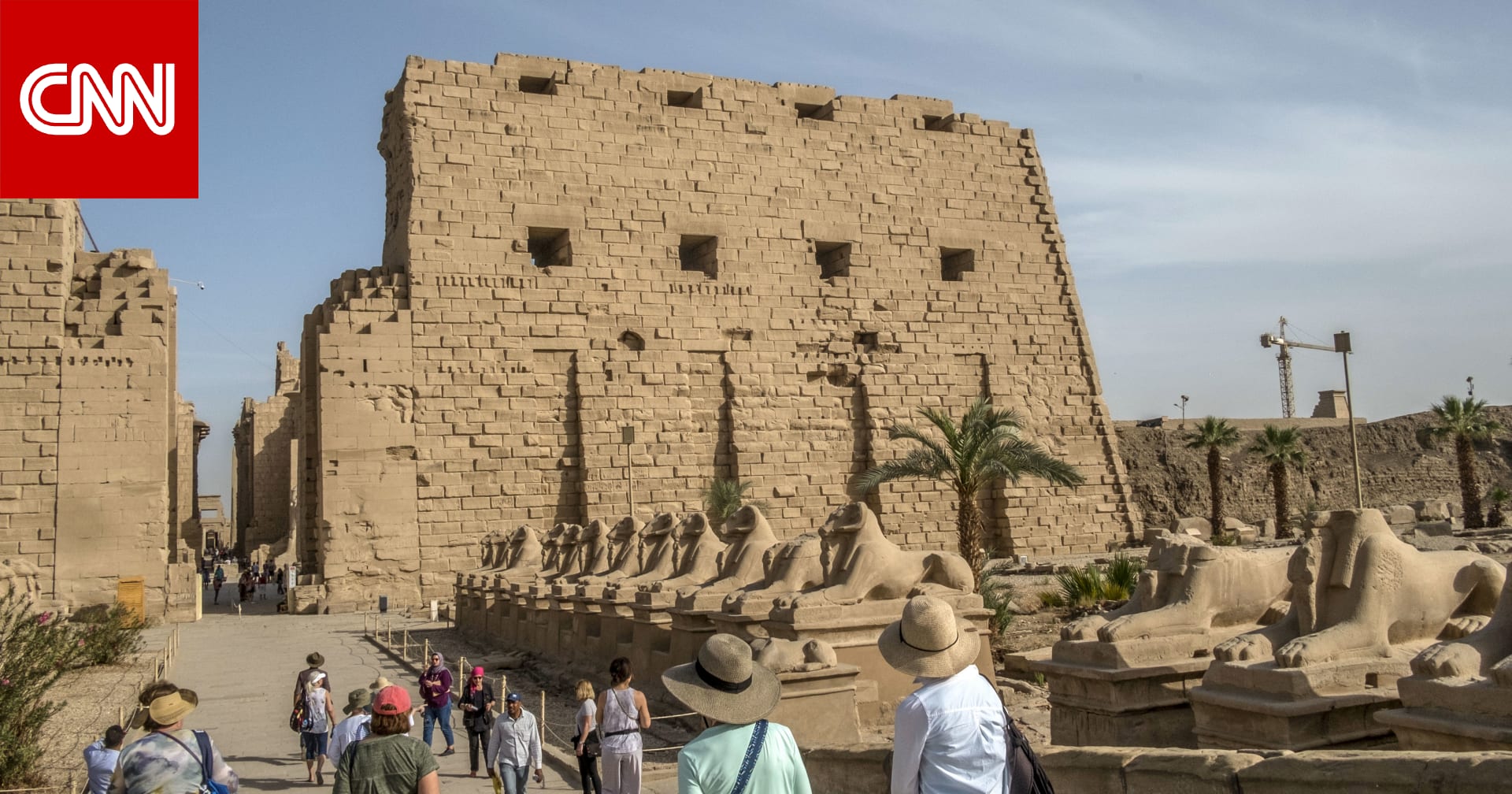 مصر.. فتح تحقيق بعد اكتشاف محاولة تنقيب عن الآثار خلال زيارة لوزير الثقافة